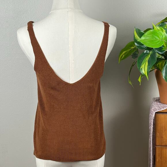 Forever 21 Brown Ribbed Knit V Neck Front & Back Tank Size Small - Picture 3 of 8